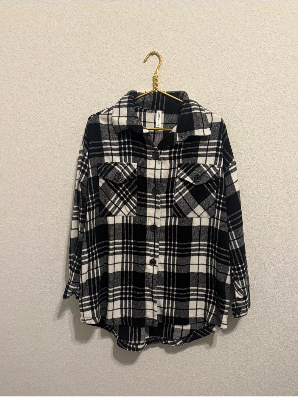 Zenana Outfitters Black & White Plaid Button-Down Shirt
